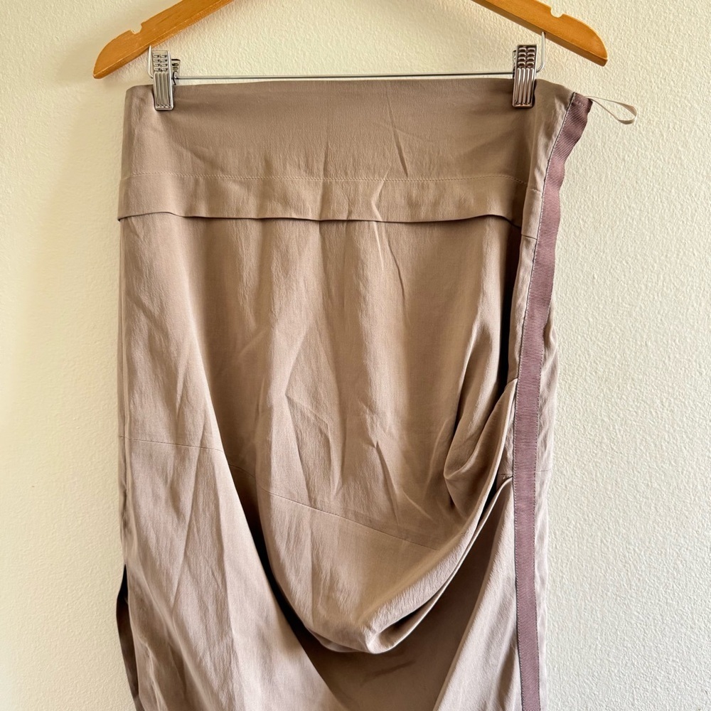 Brunello Cucinelli Taupe Silk Blend Ruched Slit Midi Skirt size US6 - Picture 4 of 11